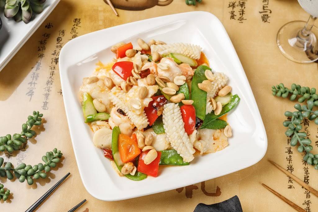 Andy Changs | restaurant | 205 Gristmill Dr, Forest, VA 24551, USA | 4343856688 OR +1 434-385-6688