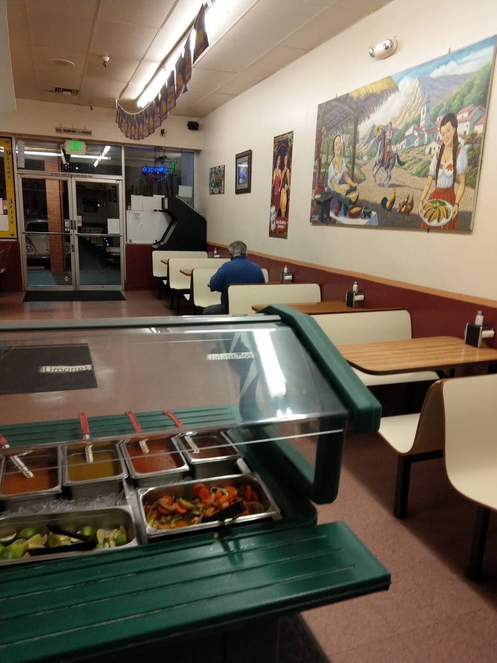 Los Gallos | restaurant | 31081 Mission Blvd, Hayward, CA 94544, USA | 5104719077 OR +1 510-471-9077