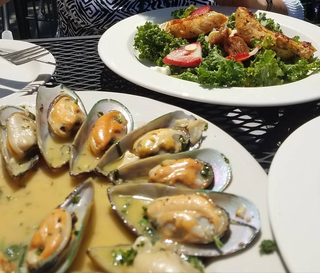 Illianos Ristorante and Pizzeria | restaurant | 404 S Main St, Middletown, CT 06457, USA | 8603465656 OR +1 860-346-5656