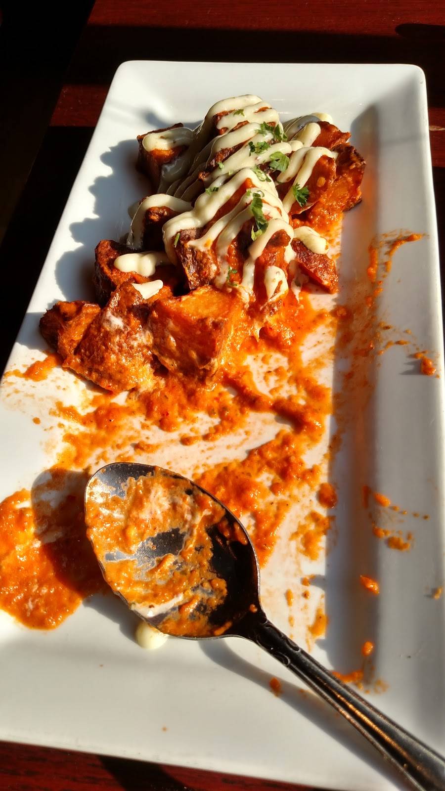 La Taberna Tapas on Halsted | restaurant | 1301 S Halsted St, Chicago, IL 60607, USA | 3122439980 OR +1 312-243-9980