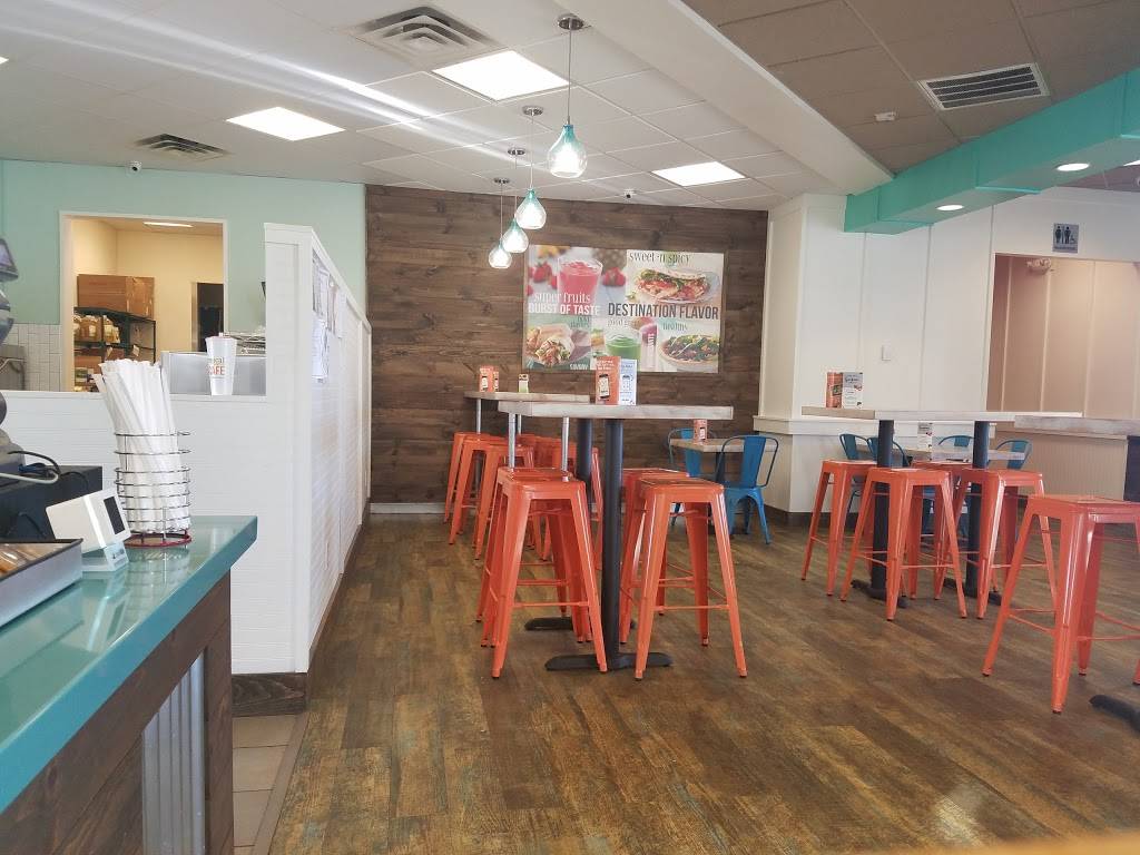 Tropical Smoothie Cafe | restaurant | 426 Alfred St, Biddeford, ME 04005, USA | 2074948183 OR +1 207-494-8183