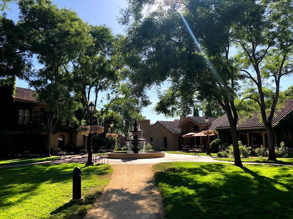 Vintners Resort | cafe | 4350 Barnes Rd, Santa Rosa, CA 95403, USA | 7075757350 OR +1 707-575-7350