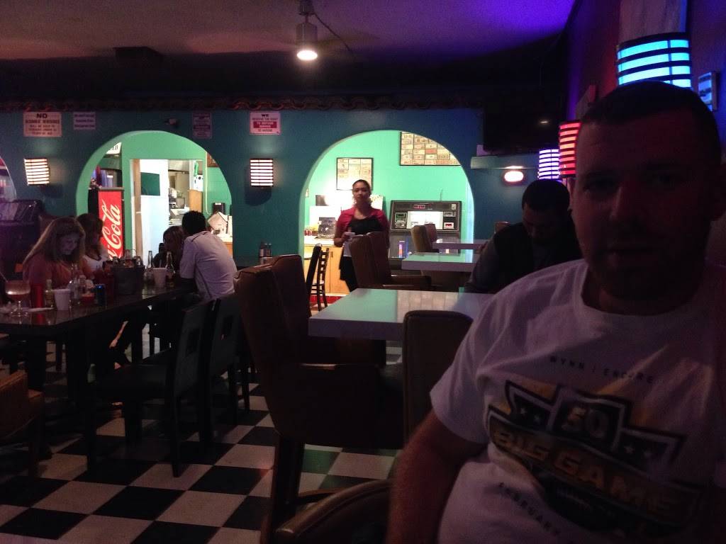 Mariscos Costa Azul | restaurant | 16441 Vanowen St, Van Nuys, CA 91406, USA | 8187863621 OR +1 818-786-3621