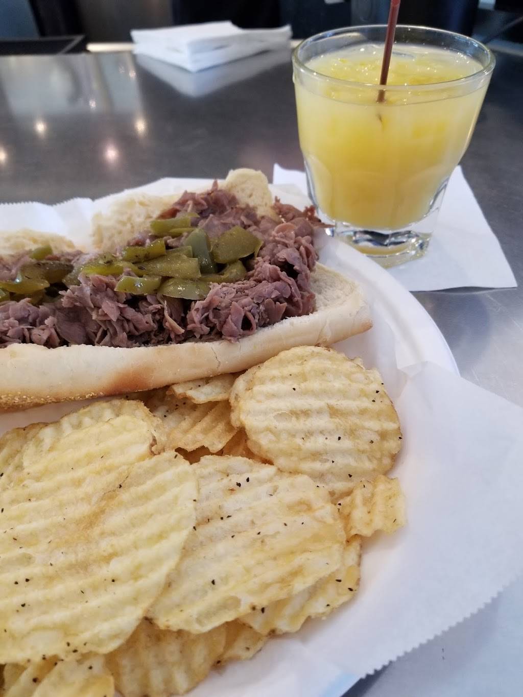 Goose Island | restaurant | 10000 West OHare Avenue, Chicago, IL 60666, USA | 8004667363 OR +1 800-466-7363