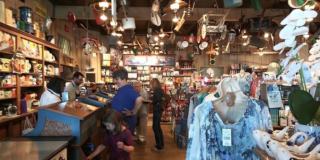 Cracker Barrel Old Country Store | restaurant | 27 W Interstate Pkwy, Shawnee, OK 74804, USA | 4052147718 OR +1 405-214-7718