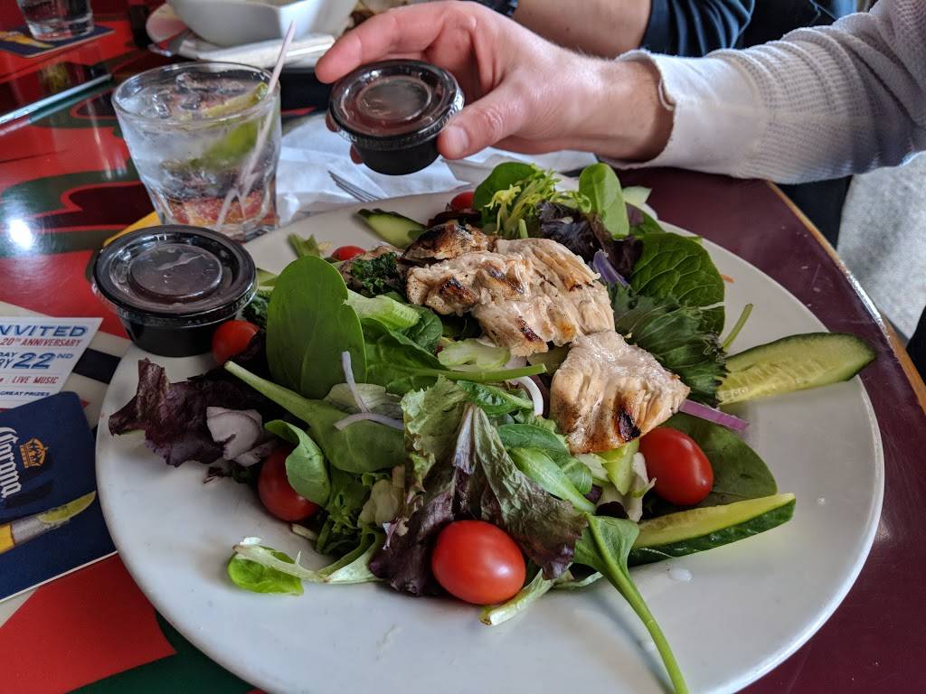 Joe Dogs Gasbar Grill | restaurant | 531 Brant St, Burlington, ON L7R 2G6, Canada | 9056325110 OR +1 905-632-5110