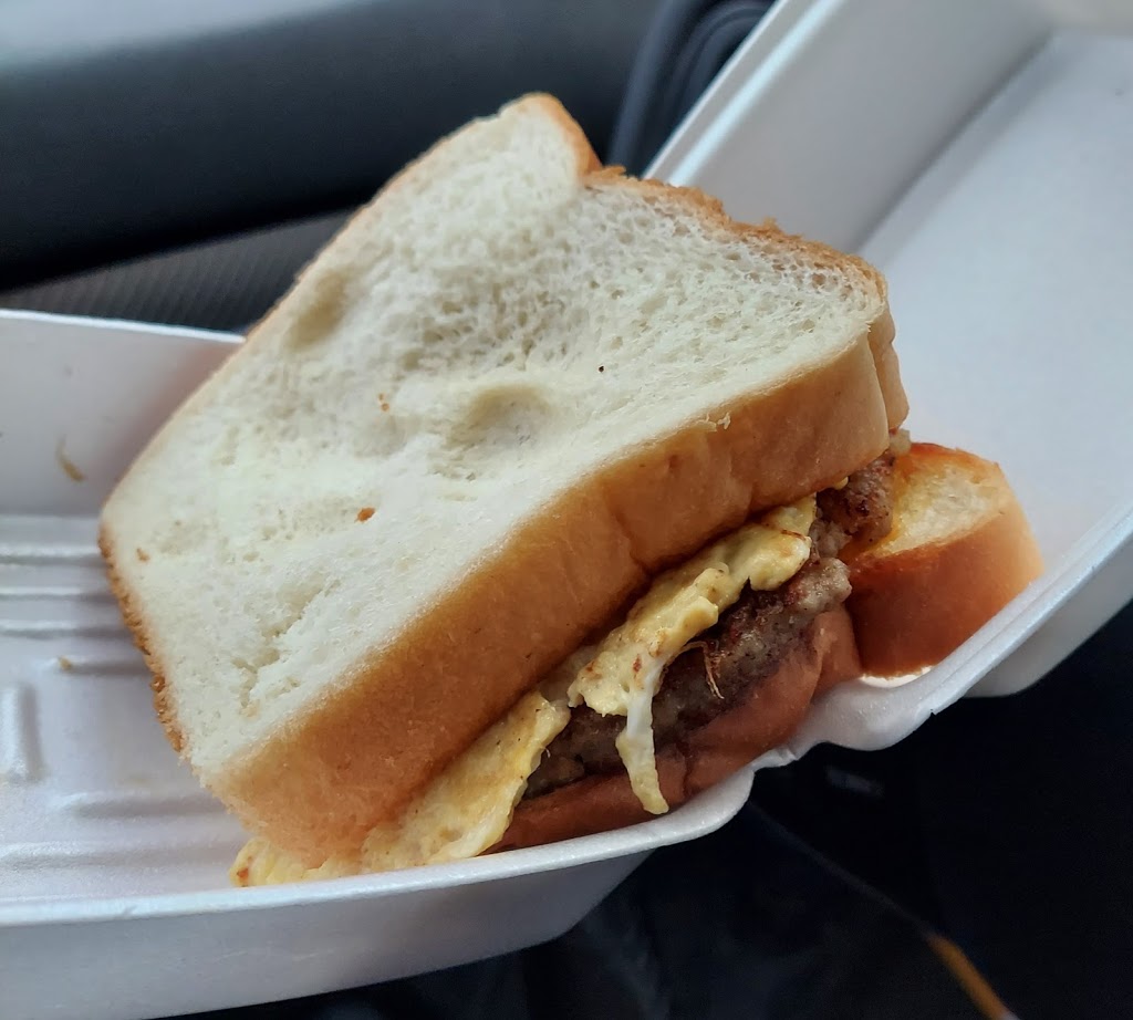 Tinas Coffee Shop | restaurant | 240 Chestnut St On The Square, Opposite County Courthouse, Osceola, MO 64776, USA | 4176462444 OR +1 417-646-2444