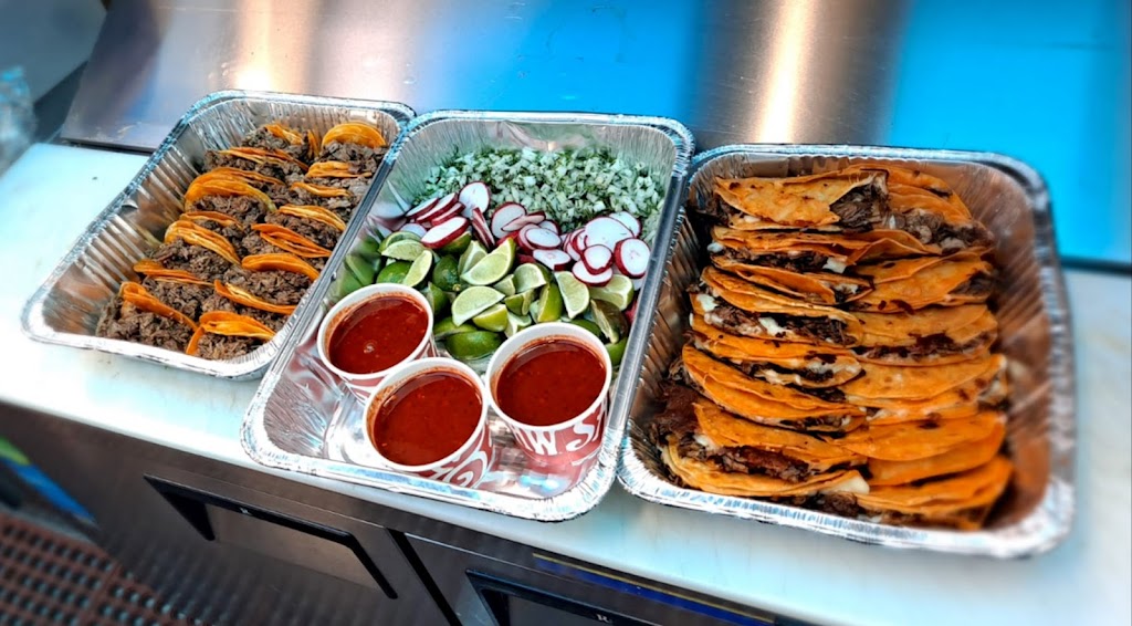 Chapos Birrieria | restaurant | 3627 E Cesar E Chavez Ave, Los Angeles, CA 90063, USA | 3234538797 OR +1 323-453-8797