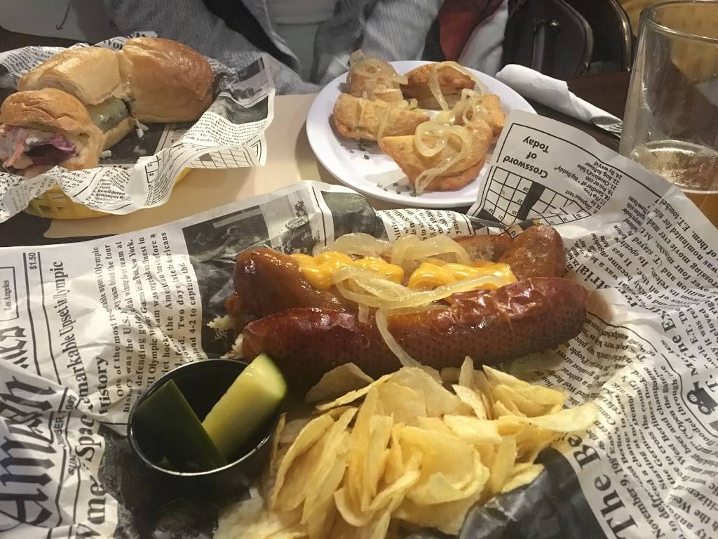 Finger Lakes Sausage And Beer | restaurant | 8 Linden St, Geneva, NY 14456, USA | 3153254125 OR +1 315-325-4125