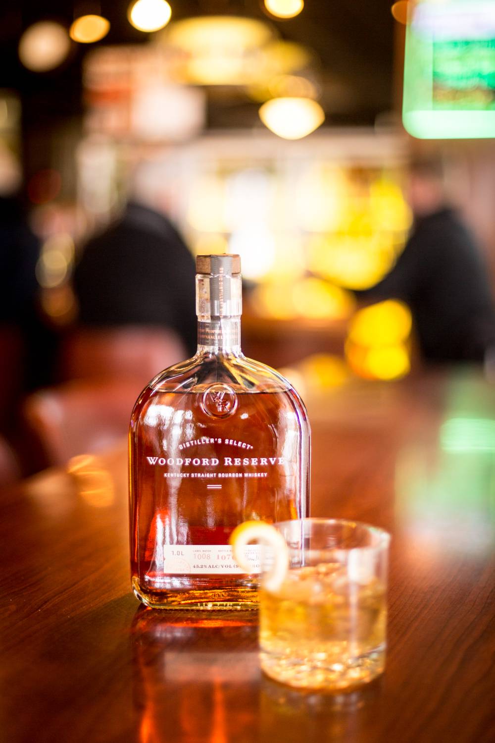 Cheeks Bar & Grill | restaurant | 1206 Towanda Ave #6, Bloomington, IL 61701, USA | 3098293655 OR +1 309-829-3655