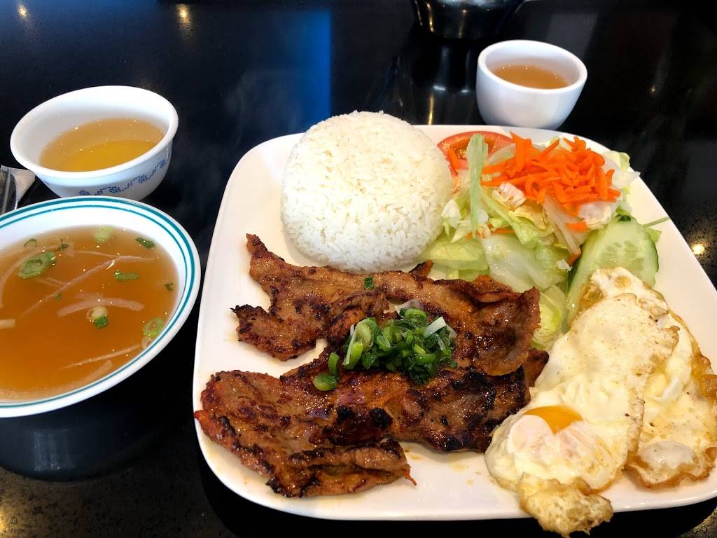 Pho Viet Xpress | restaurant | 205 Marycroft Ave unit 12, Woodbridge, ON L4L 5X7, Canada | 9058568857 OR +1 905-856-8857