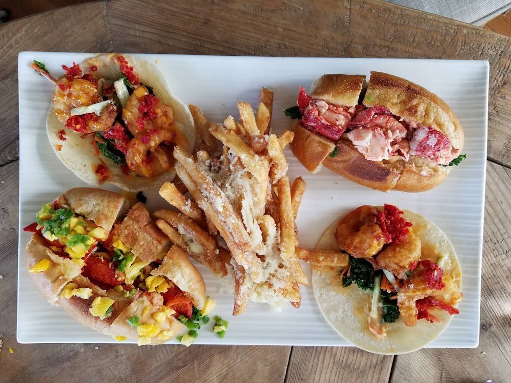 Surf and Turf Beachside | restaurant | 13437 Gulf Blvd, Madeira Beach, FL 33708, USA | 7278519309 OR +1 727-851-9309