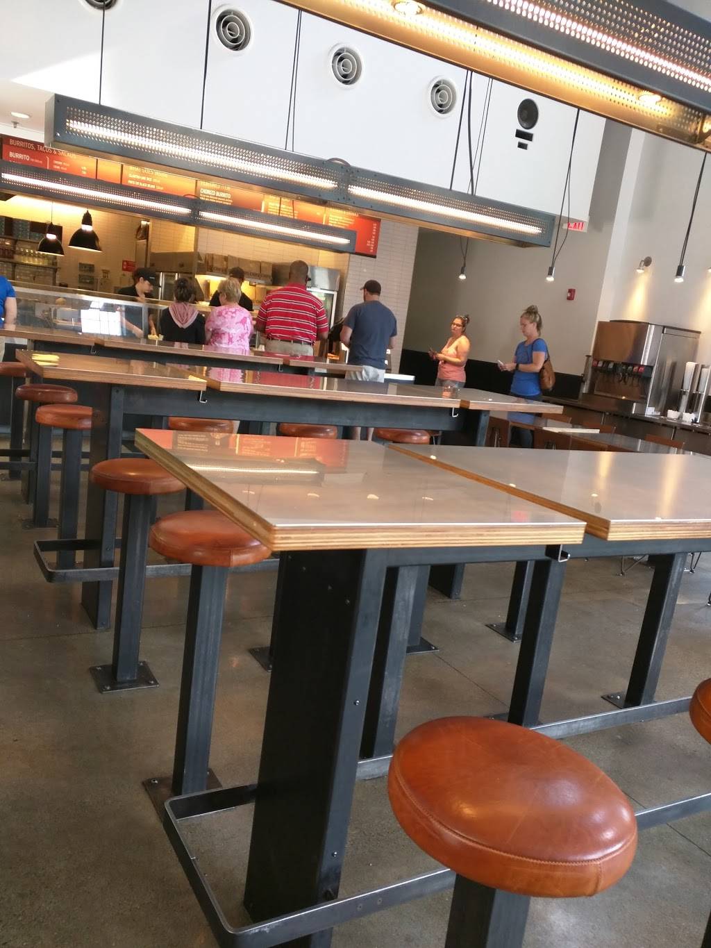 Chipotle Mexican Grill | restaurant | 2042 Portage Trail, Cuyahoga Falls, OH 44223, USA | 3309228206 OR +1 330-922-8206