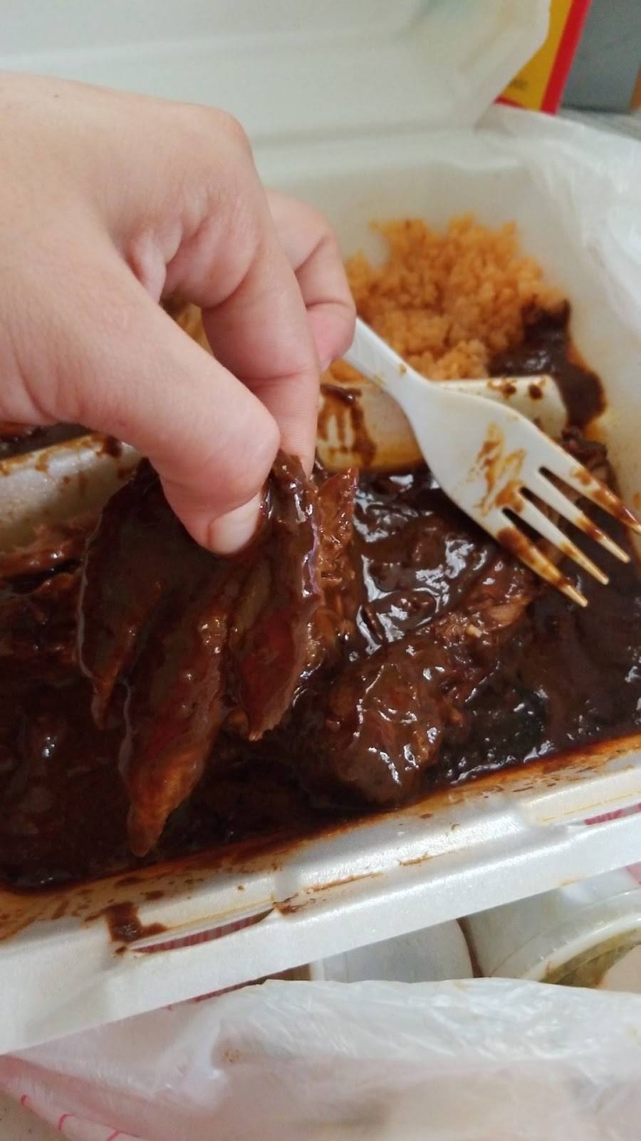 Elenas Cafe | restaurant | 523 S Zarzamora St, San Antonio, TX 78207, USA | 2104319645 OR +1 210-431-9645