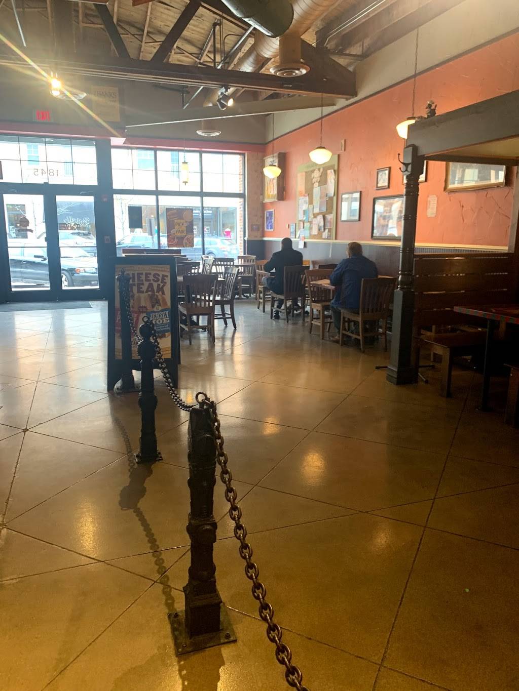 Potbelly Sandwich Shop | restaurant | 1845 2nd St, Highland Park, IL 60035, USA | 8474338902 OR +1 847-433-8902