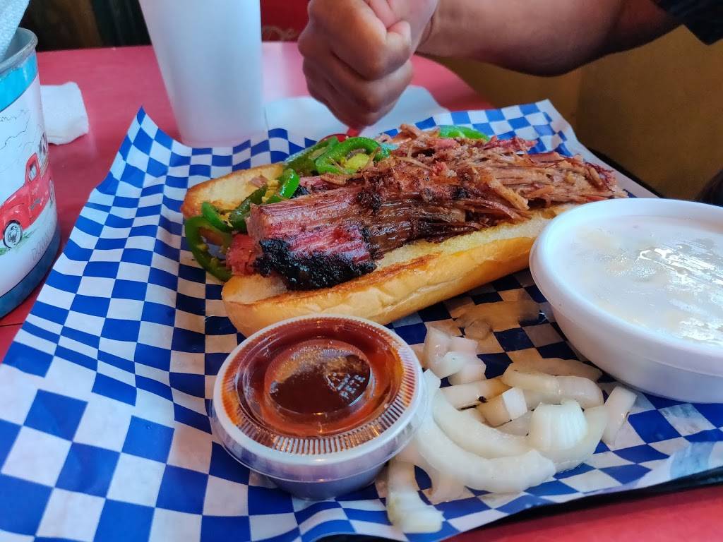 Longorias Grocery & Grill | restaurant | 201 Brady Blvd, San Antonio, TX 78207, USA | 2102278500 OR +1 210-227-8500