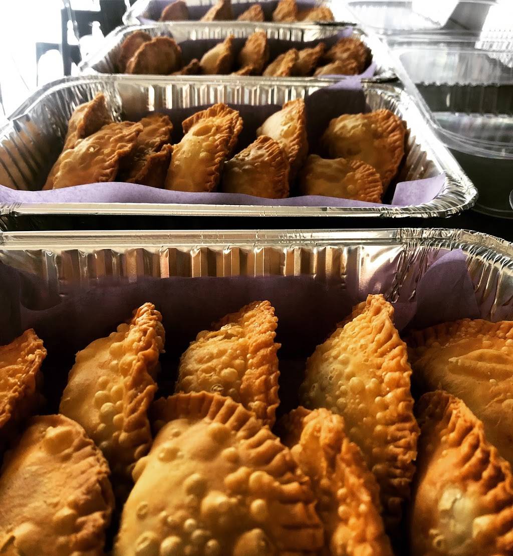 Lunitas To-Go | restaurant | 5128 Farm to Market 1960 Rd W, Houston, TX 77069, USA | 8328553060 OR +1 832-855-3060