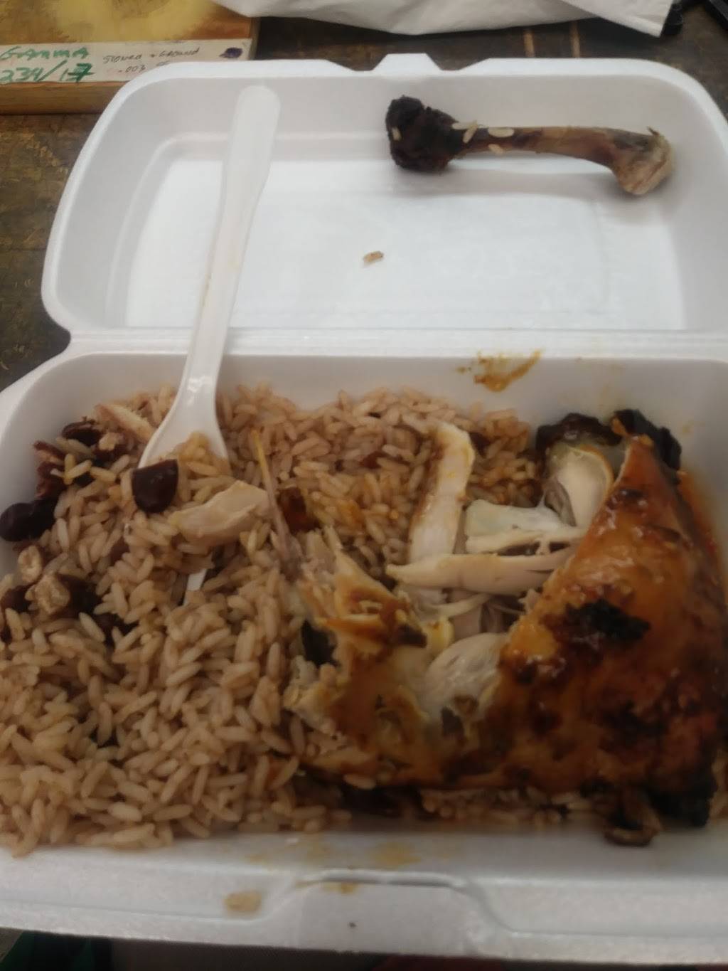 Di Patty Shop | restaurant | 368 Queen St W, Cambridge, ON N3C 1G8, Canada | 5196511393 OR +1 519-651-1393