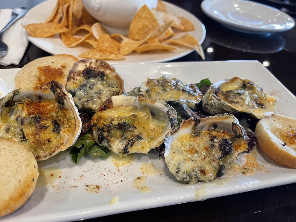 Roux Seafood Kitchen | restaurant | 16883 Beach Blvd, Huntington Beach, CA 92647, USA | 6572448592 OR +1 657-244-8592