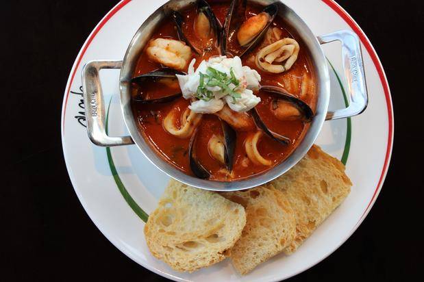 Grotto Ristorante | restaurant | 5222 Seawall Blvd, Galveston, TX 77551, USA | 4097408605 OR +1 409-740-8605