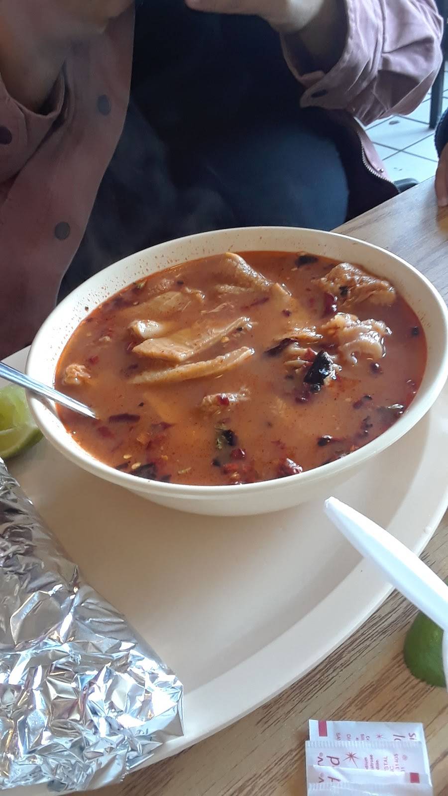 El Cesar | restaurant | 12747 Avenue 416, Orosi, CA 93647, USA | 5595284897 OR +1 559-528-4897