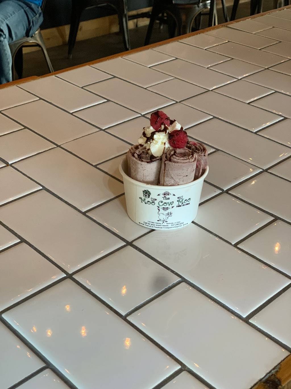 The Moo Cow Moo | restaurant | 7181 Main Hwy, St Martinville, LA 70582, USA | 3376806333 OR +1 337-680-6333