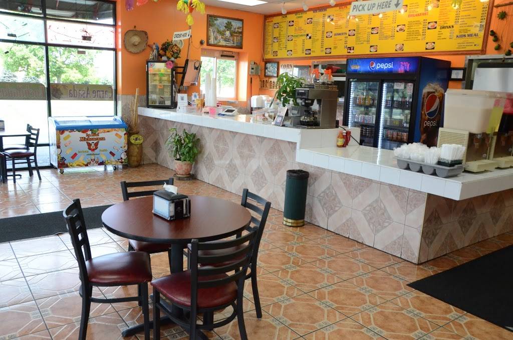 Los Burritos Ricos | restaurant | 580 Brook Forest Ave, Shorewood, IL 60404, USA | 8157730090 OR +1 815-773-0090