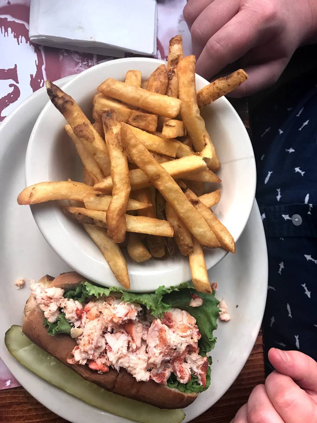 Smugglers Wharf | restaurant | 3 State St, Erie, PA 16507, USA | 8144594273 OR +1 814-459-4273