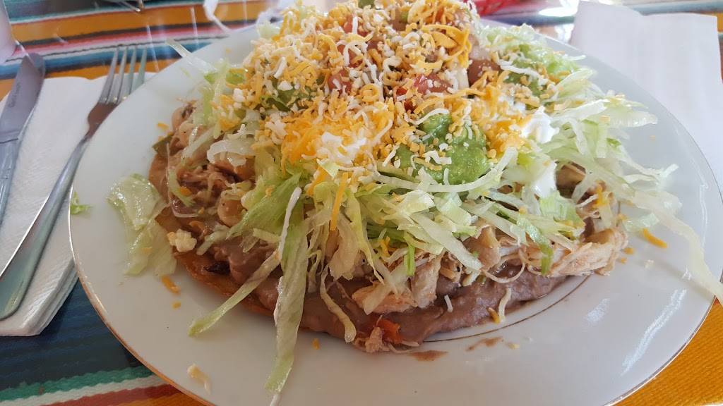 El Rancho | restaurant | 8001 Mission Gorge Rd, Santee, CA 92071, USA | 6193122800 OR +1 619-312-2800