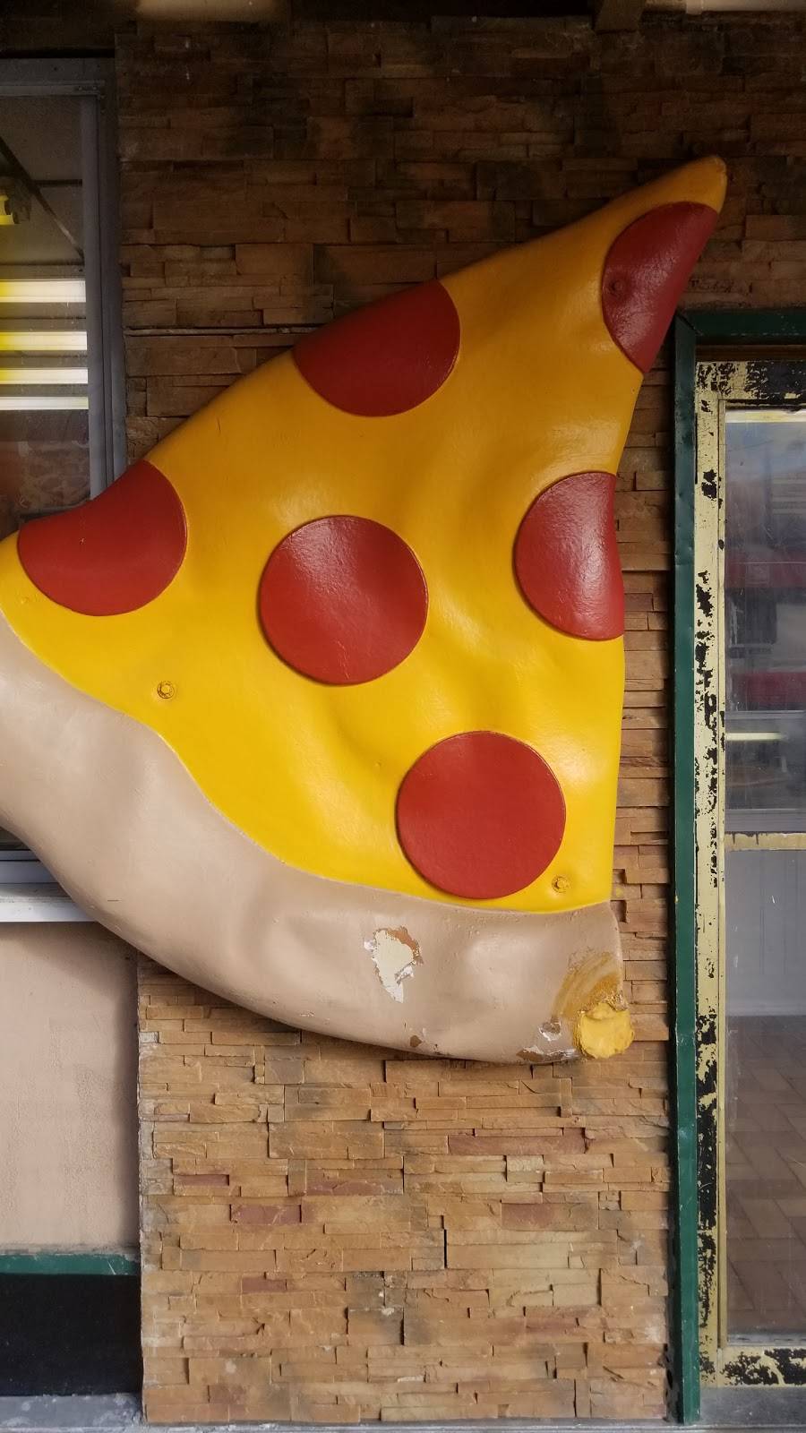 BIg Ts Pizza | restaurant | 1245 Boardwalk, Atlantic City, NJ 08401, USA | 6095766008 OR +1 609-576-6008