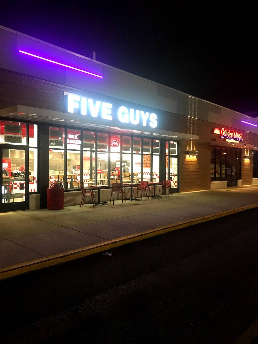 Five Guys | meal takeaway | 3500 East-West Hwy, Hyattsville, MD 20782, USA | 3019559160 OR +1 301-955-9160