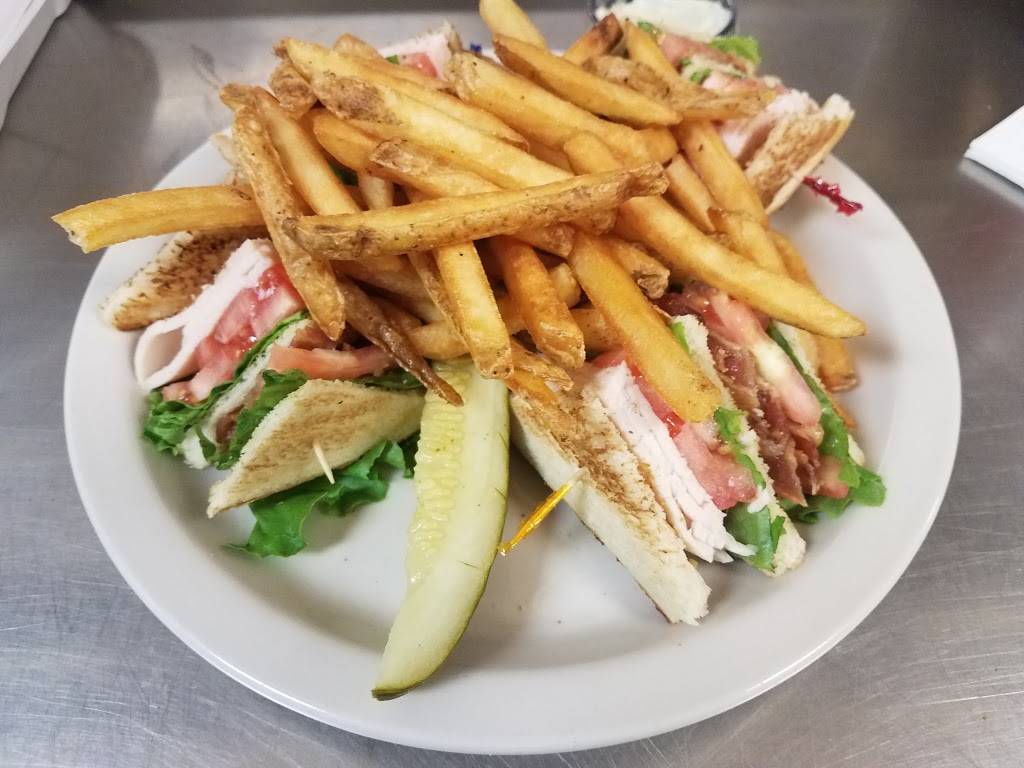 B B Rooners | restaurant | 256 E State St, Salem, OH 44460, USA | 3303370001 OR +1 330-337-0001