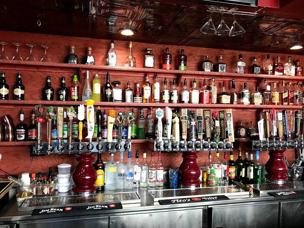 Sweetwater Entertainment | restaurant | 1450 S Hospital Rd, Waterford Twp, MI 48327, USA | 2487797950 OR +1 248-779-7950