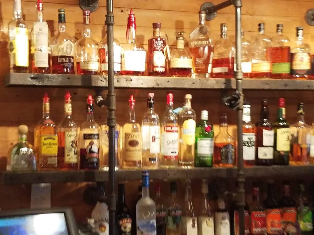 Engine House Pizza Pub | restaurant | 9 W Lexington Ave, Winchester, KY 40391, USA | 8597370560 OR +1 859-737-0560