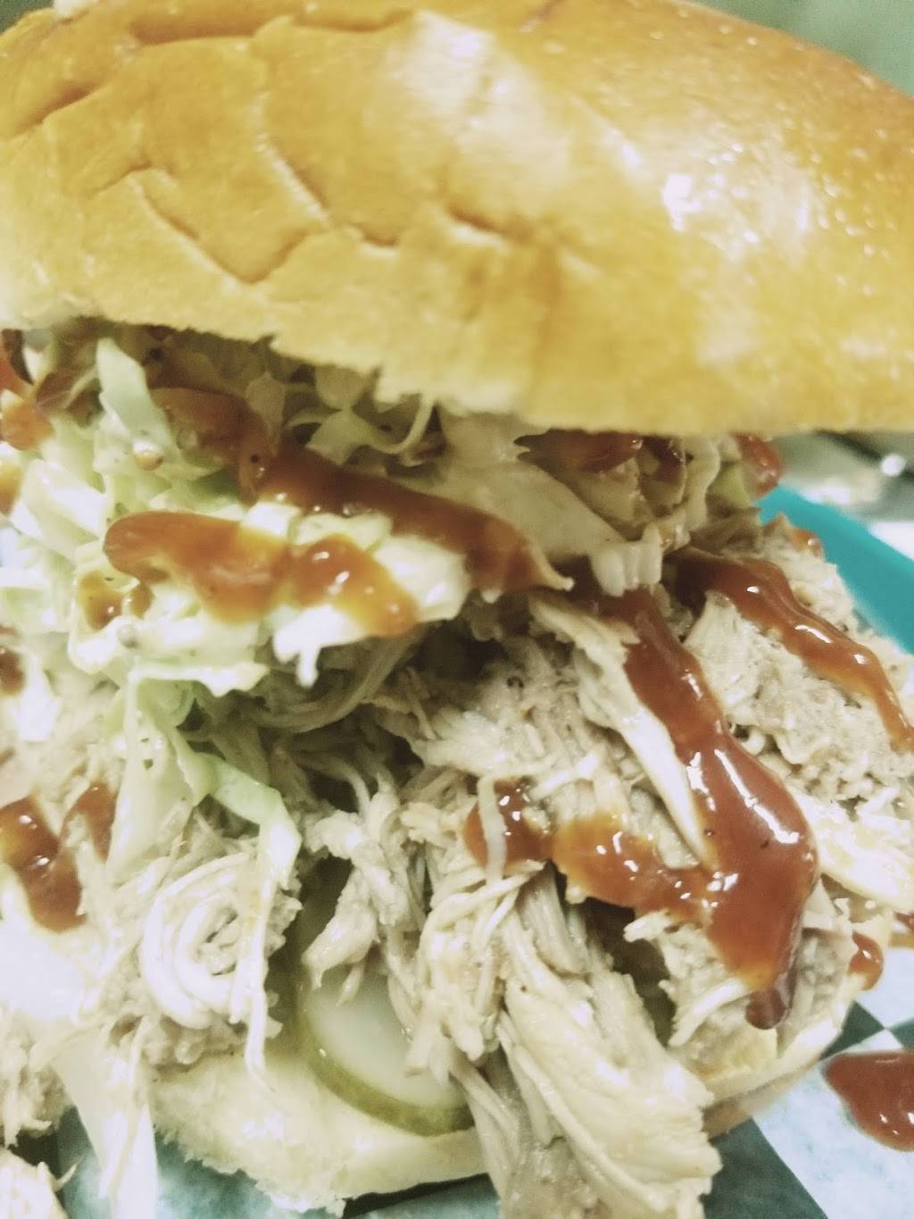 Righteous BBQ | restaurant | 17 S 2nd St, Grand Haven, MI 49417, USA | 6164147822 OR +1 616-414-7822