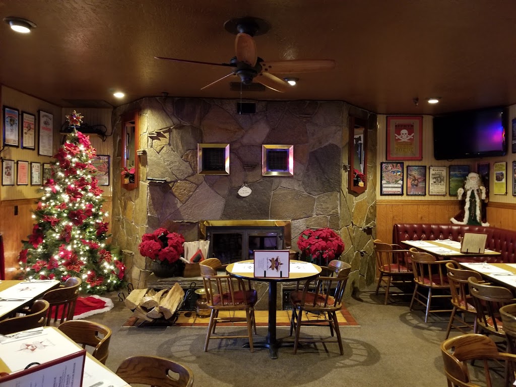 Boomer’s Saloon | restaurant | 45020 N Hwy 101, Laytonville, CA 95454, USA | 7079846534 OR +1 707-984-6534