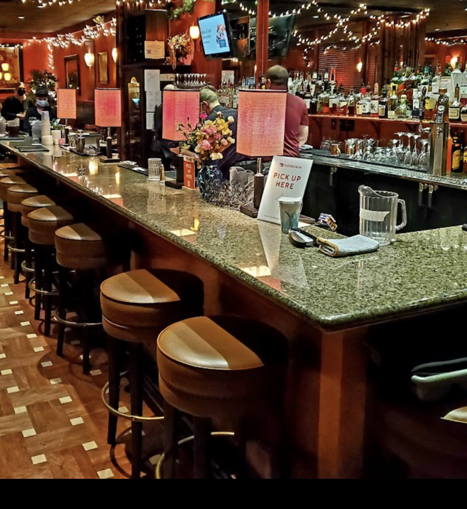 Cicilys Pastaria & Grill | restaurant | 1251 E McAndrews Rd #110, Medford, OR 97504, USA | 5417763500 OR +1 541-776-3500