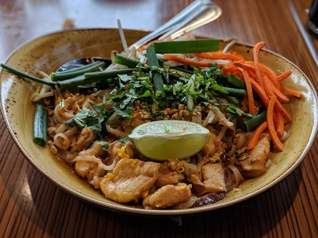 P.F. Changs | restaurant | 255 E Basse Rd Ste 1200, San Antonio, TX 78209, USA | 2105071000 OR +1 210-507-1000