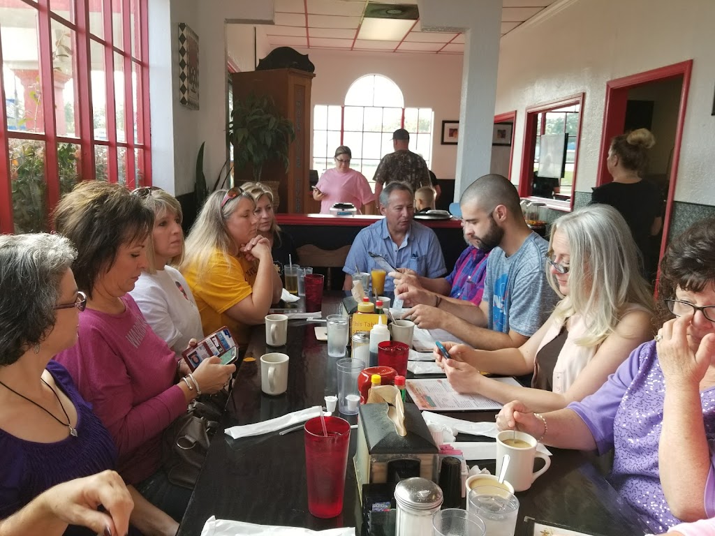 Waffle Shoppe | restaurant | 1047 N Pine St, DeRidder, LA 70634, USA | 3374632301 OR +1 337-463-2301