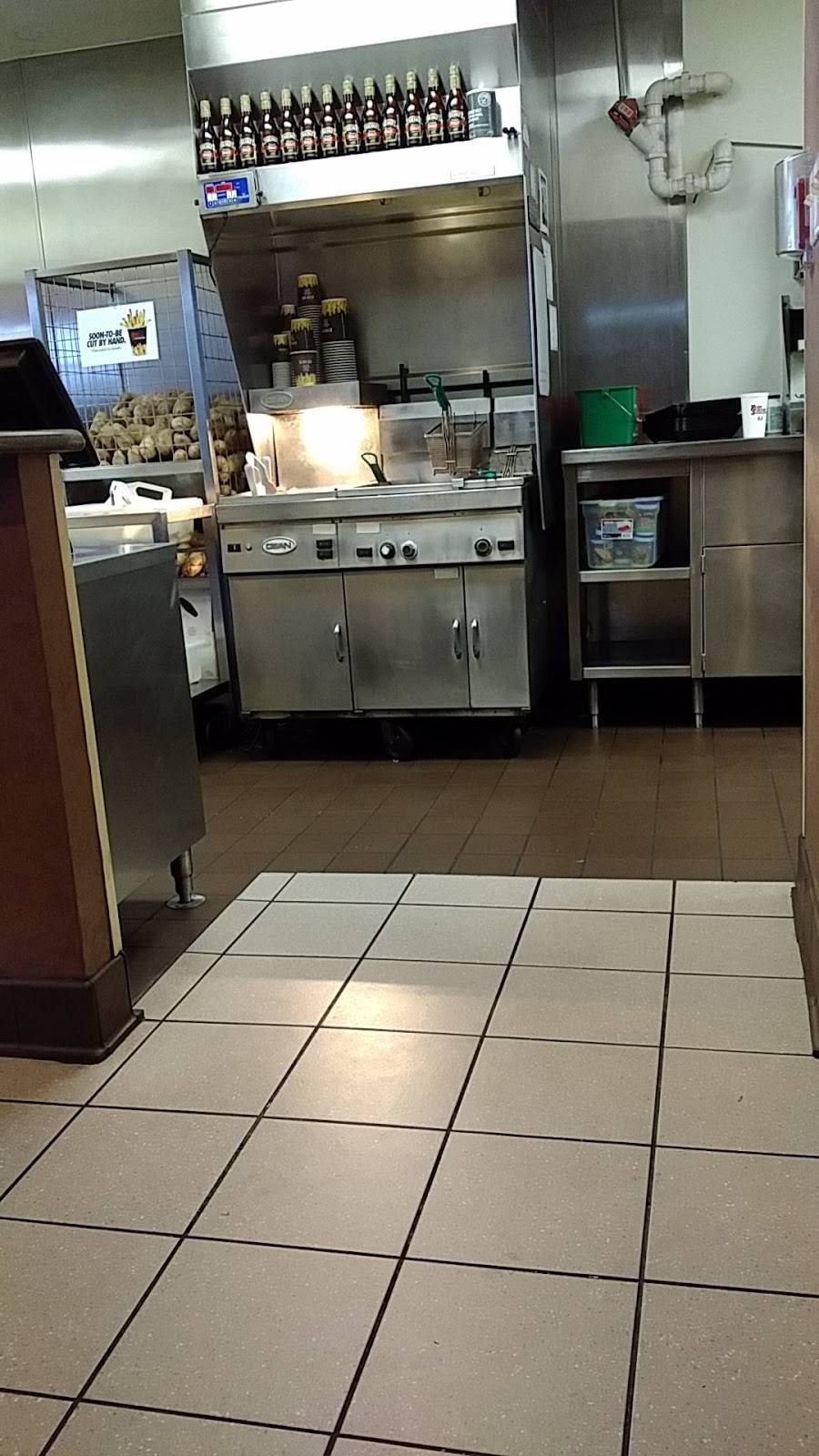 Penn Station East Coast Subs | meal takeaway | 2017 S Hurstbourne Pkwy, Louisville, KY 40220, USA | 5024918282 OR +1 502-491-8282