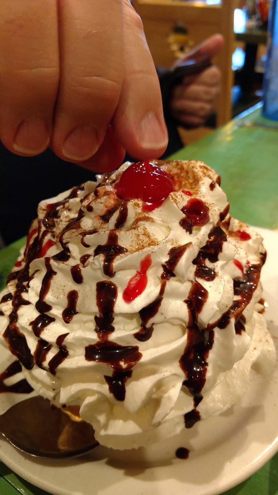 El Salto Restaurant | restaurant | 3304 Calumet Ave, Valparaiso, IN 46383, USA | 2194620100 OR +1 219-462-0100