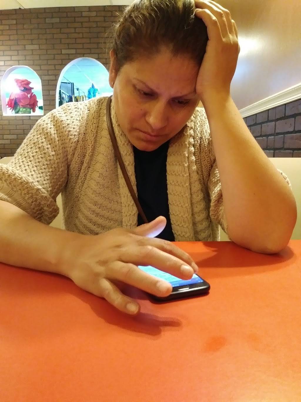 La Consentida Mexican Restaurant | restaurant | 1511 N Dupont Hwy, New Castle, DE 19720, USA | 3023221110 OR +1 302-322-1110