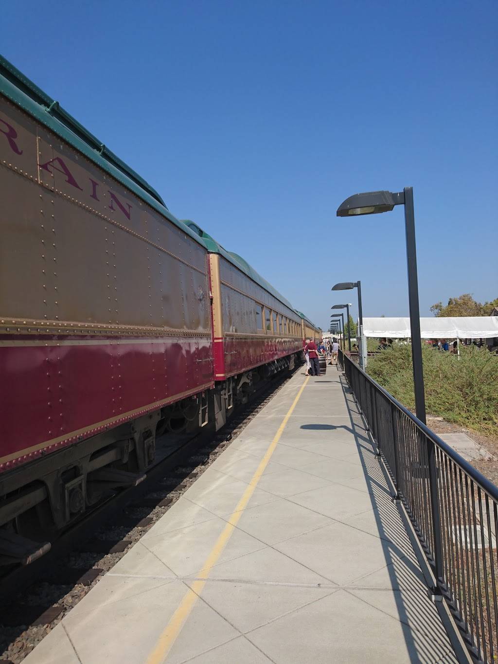 Napa Valley Wine Train | restaurant | 1275 McKinstry St, Napa, CA 94559, USA | 7072532111 OR +1 707-253-2111