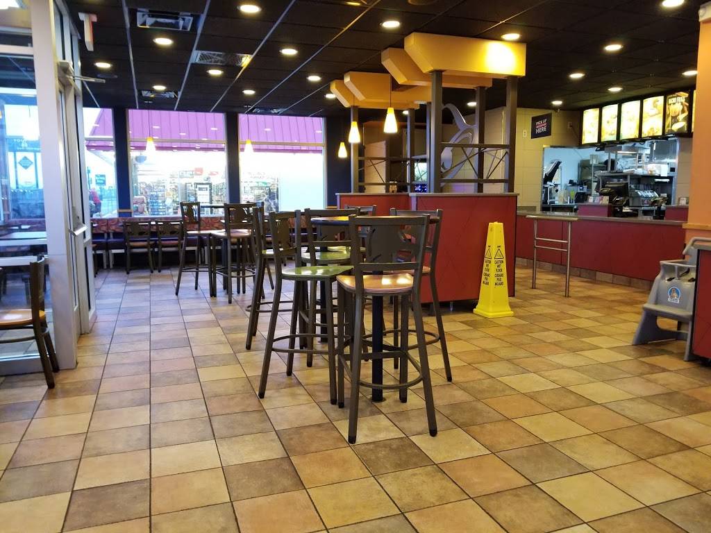 Taco Bell | meal takeaway | 2829 28th St SE, Grand Rapids, MI 49512, USA | 6169492620 OR +1 616-949-2620