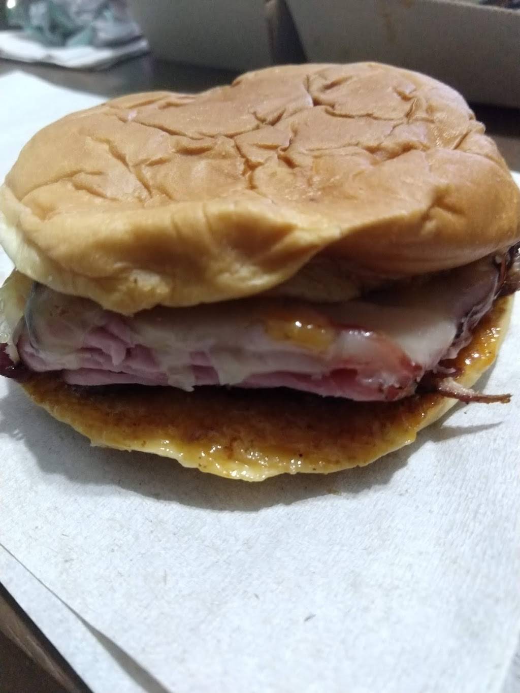 Arbys | restaurant | 1108 Rivery Blvd, Georgetown, TX 78628, USA | 5128437392 OR +1 512-843-7392