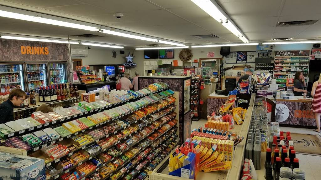 Bucks Crossing | restaurant | 1020 5th St, Carrollton, IL 62016, USA | 2179429999 OR +1 217-942-9999