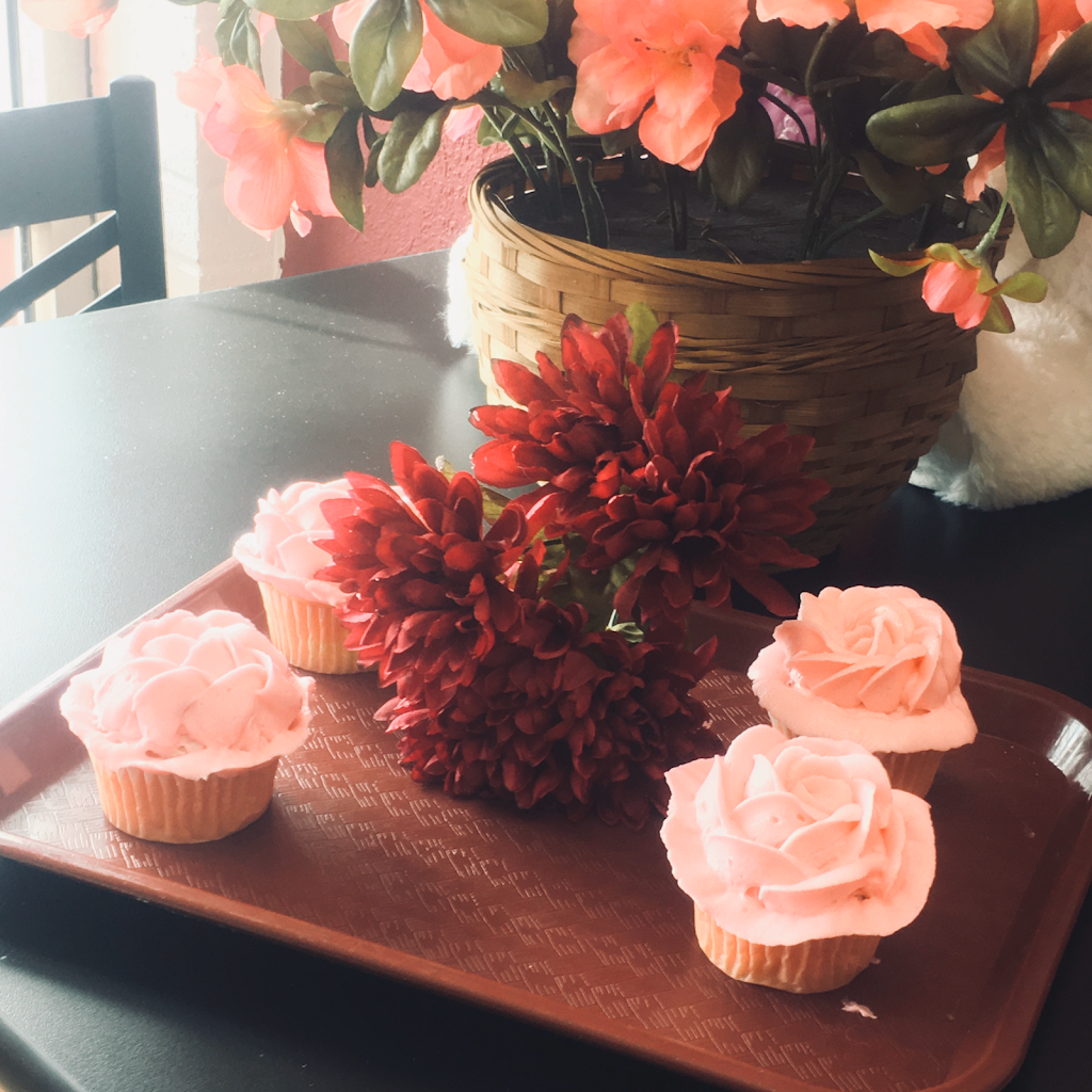 Sara’s Bakery Cafe | bakery | 1566 Hendricks Avenue On the corner of Hendricks and, Lasalle St, Jacksonville, FL 32207, USA | 9045539477 OR +1 904-553-9477