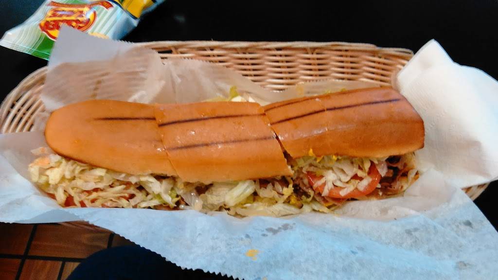 Highland Super Submarine Sandwich Shop | meal takeaway | 3316 Summer Ave, Memphis, TN 38122, USA | 9013243728 OR +1 901-324-3728