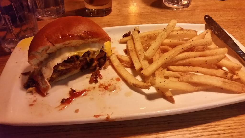 Applebees Grill + Bar | restaurant | 3281 Coach Ln, Cameron Park, CA 95682, USA | 5306778677 OR +1 530-677-8677