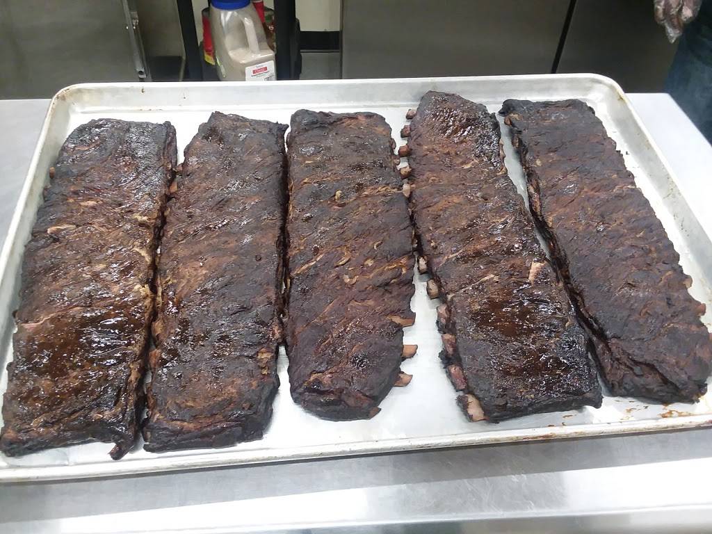 Ray & Wade East Texas BBQ | restaurant | 610 South Georgia Street, PO 171, Troup, TX 75789, USA | 9038422141 OR +1 903-842-2141